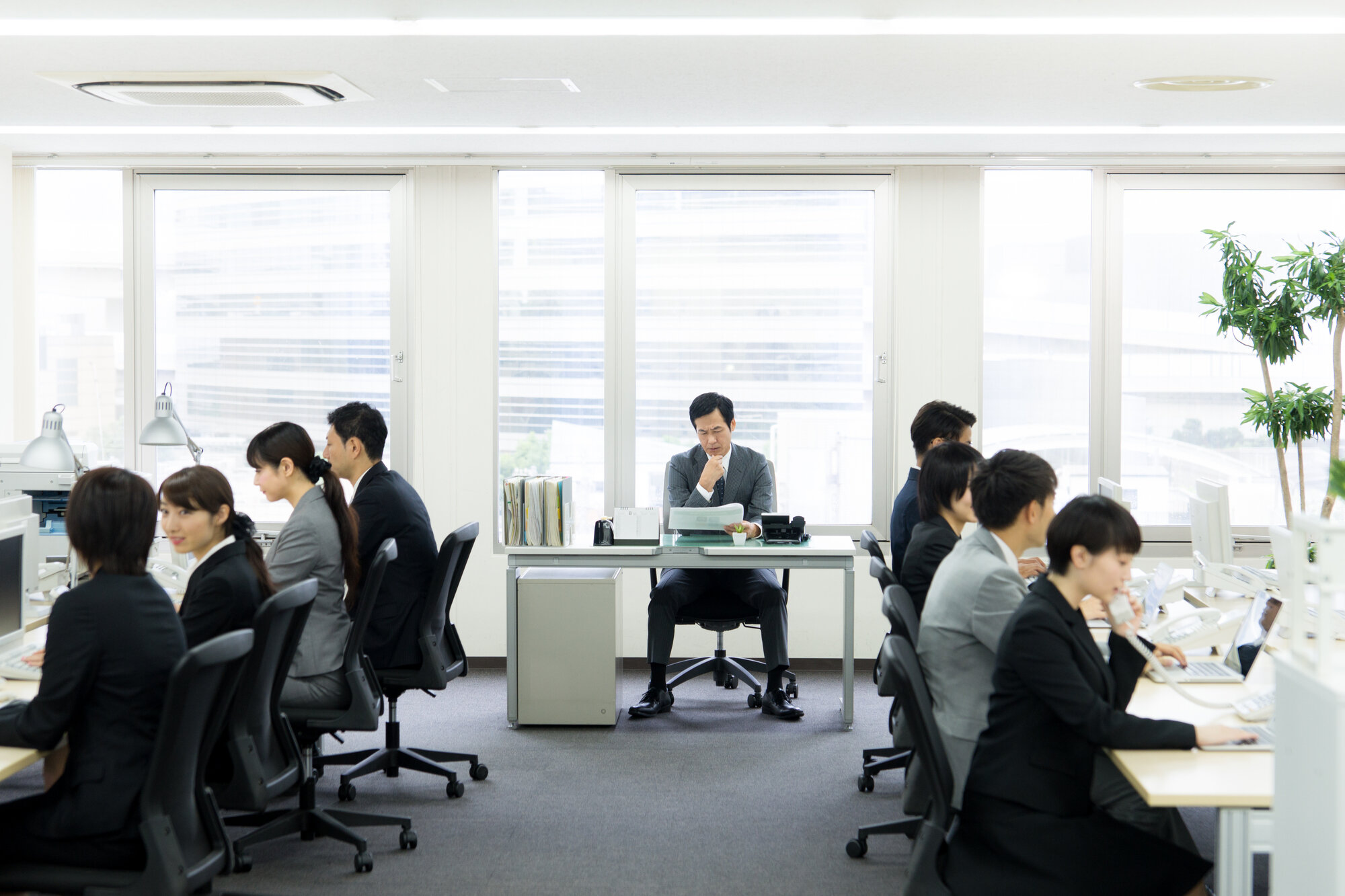 【第2回】伊藤忠商事の組織改革と経営スタイル ──「人が動く商社」は、どのようにつくられたのか──