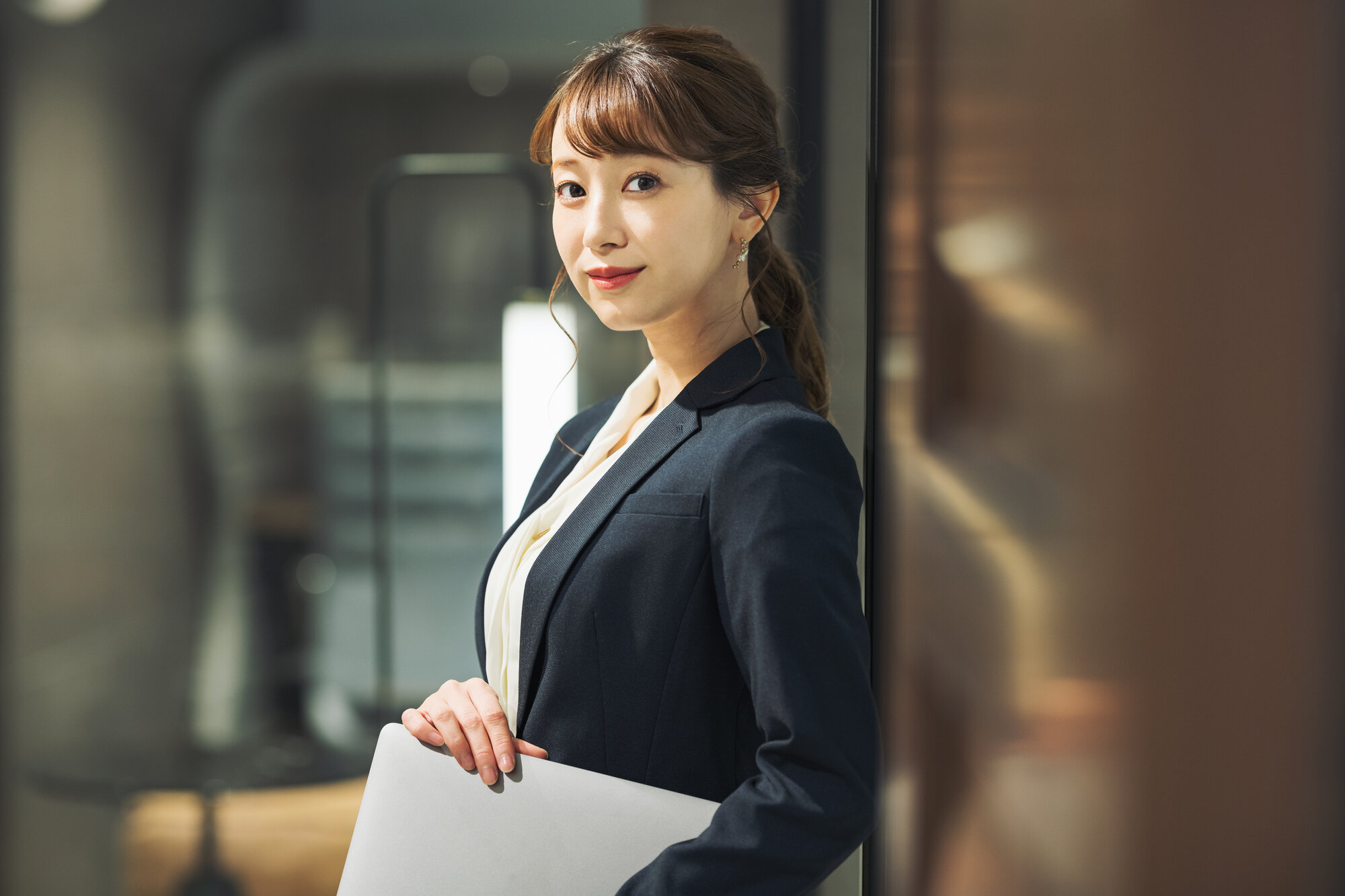 「外資系企業は女性にはきつい」は本当？労働環境の実態や企業選びのコツを解説！