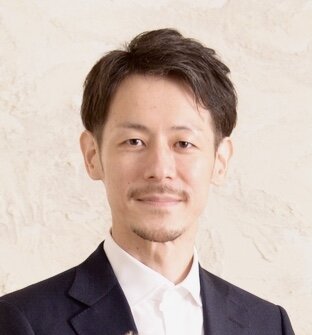 「点と点を繋ぎ合わせる」ためにMBAへ。体系的な経営学の習得が、独立・起業への確信を与えてくれた。  