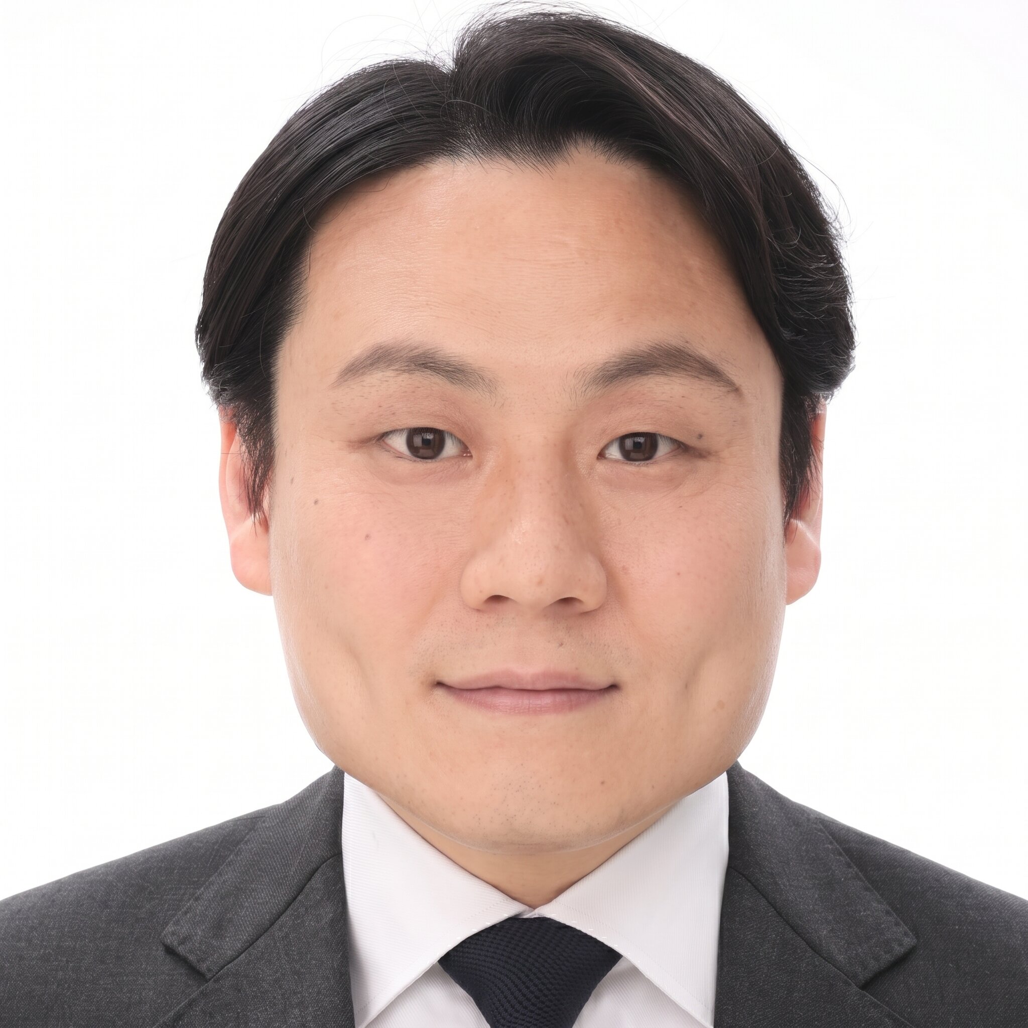 主計の経験を土台に、会計全体を体系的に学ぶためUSCPAに挑戦。学習を通じて会計への理解を深め、実務での案件の捉え方にも変化を実感。