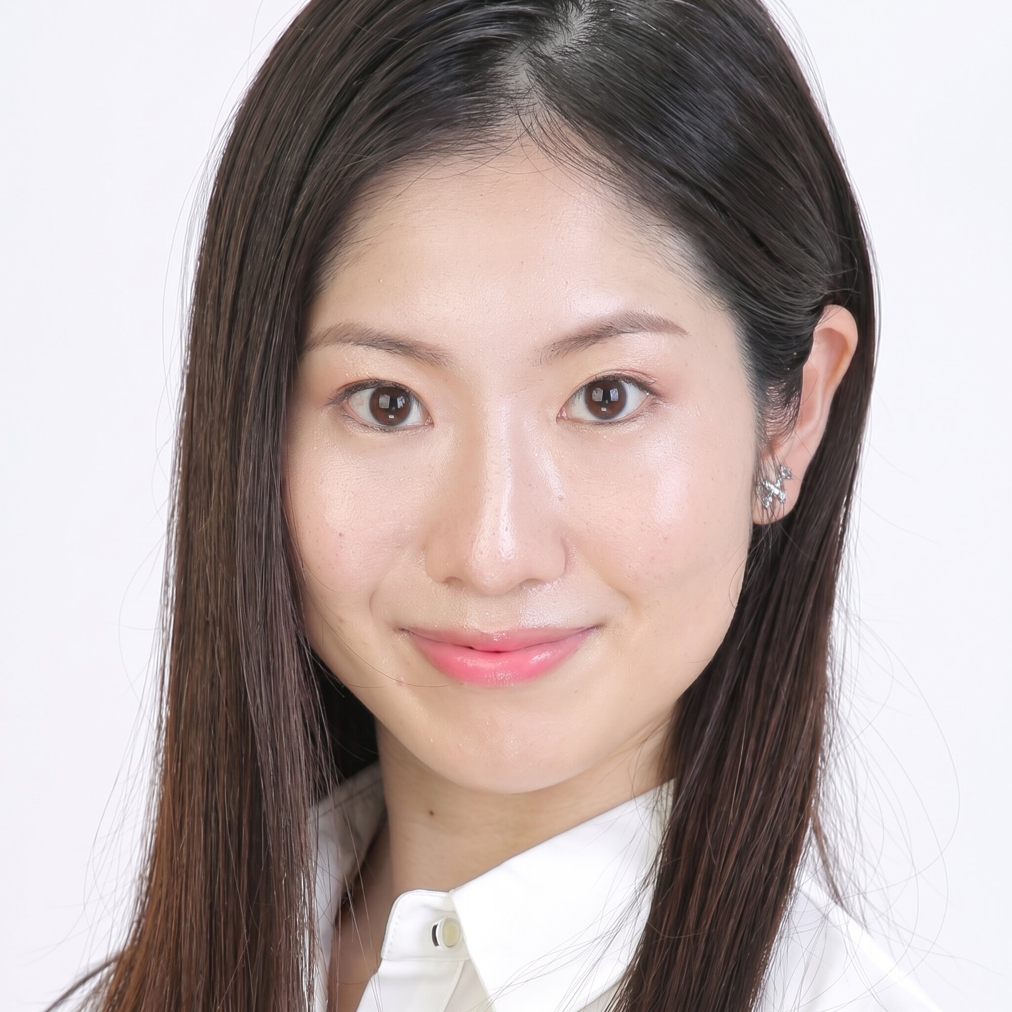 USCPA取得をキャリアの転機に。働きながら専門性を磨き、転職を実現。さらにCIA取得にも学習経験を活かし、資格を次のキャリアと専門性のステップアップにつなげた。